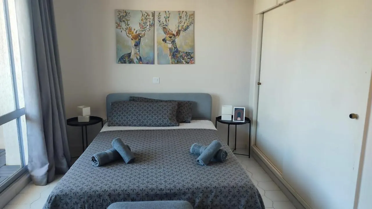 Homeforguest Beautiful Apartment With Sea Views In Benal Beach, Benalmádena
